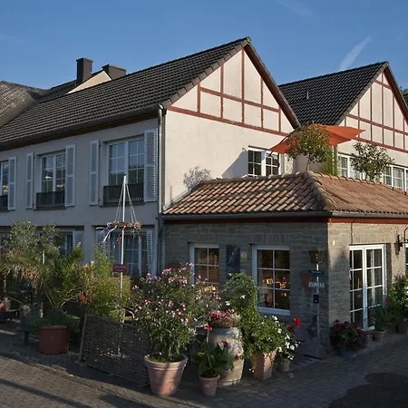 Weingut Benedikt Nilles Apartment *